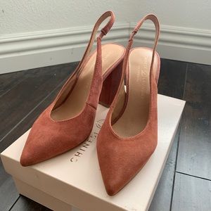 Chinese laundry pumps